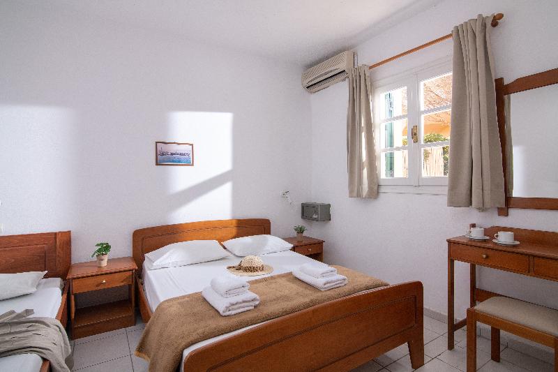 Golden Valentin Apartments image