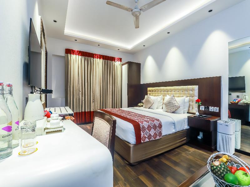 Hotel Grand Godwin image