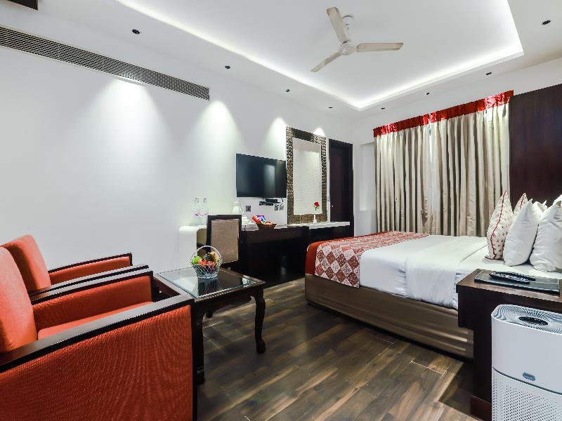 Hotel Grand Godwin image