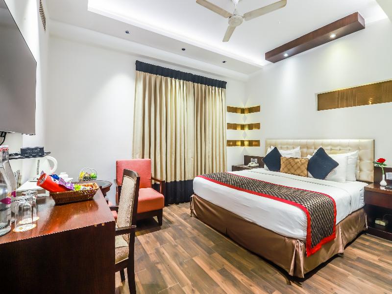 Hotel Grand Godwin image