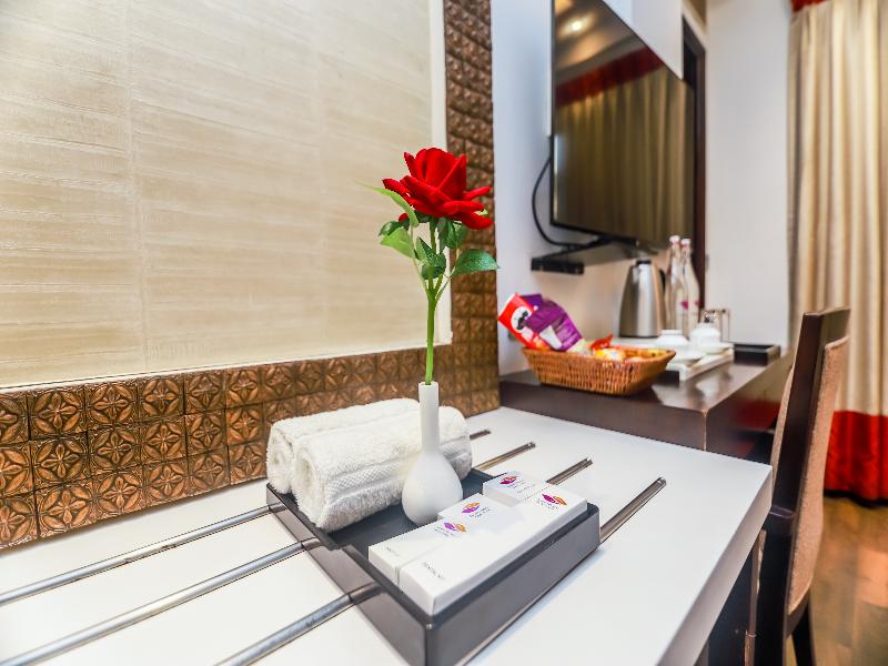 Hotel Grand Godwin image