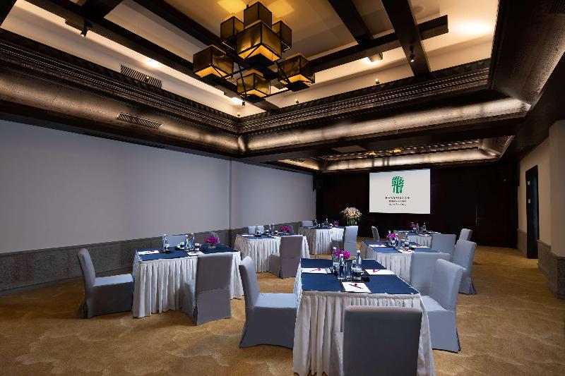 Banyan Tree Tengchong image