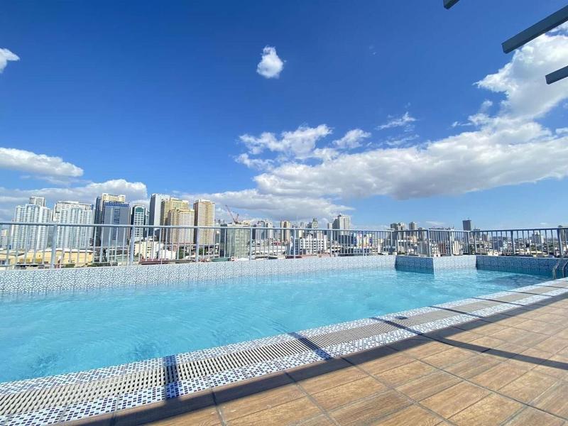 OYO 893 Dian Place Suites image