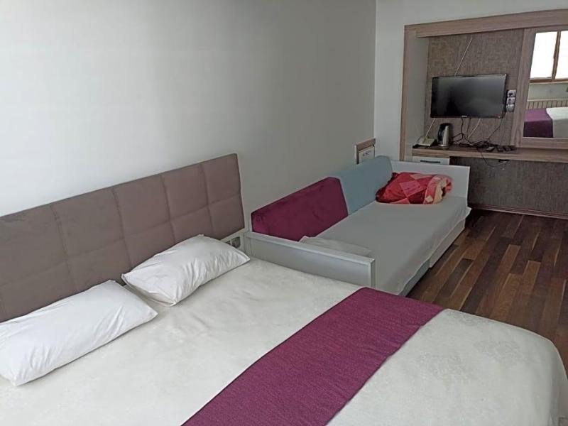 Garra Hotels image