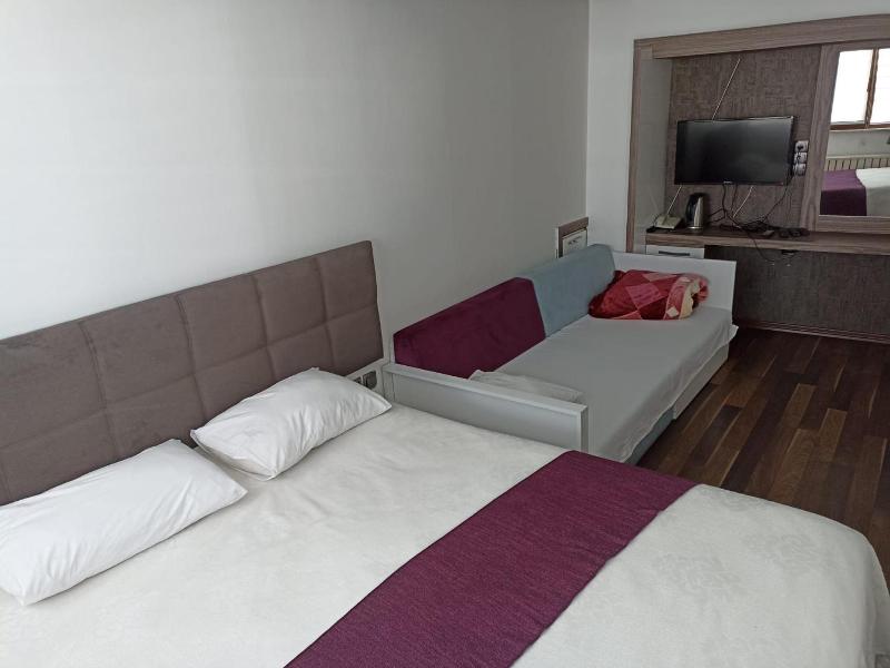 Garra Hotels image