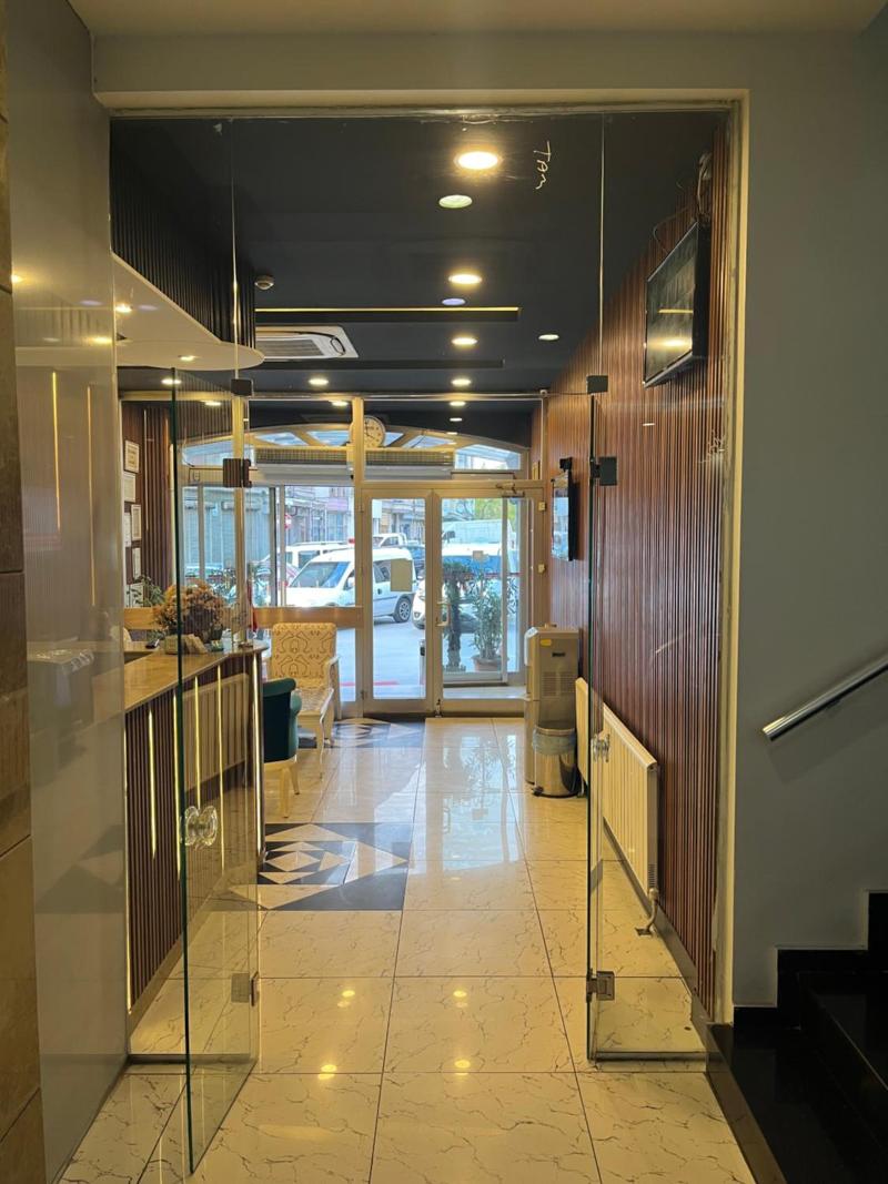 Garra Hotels image