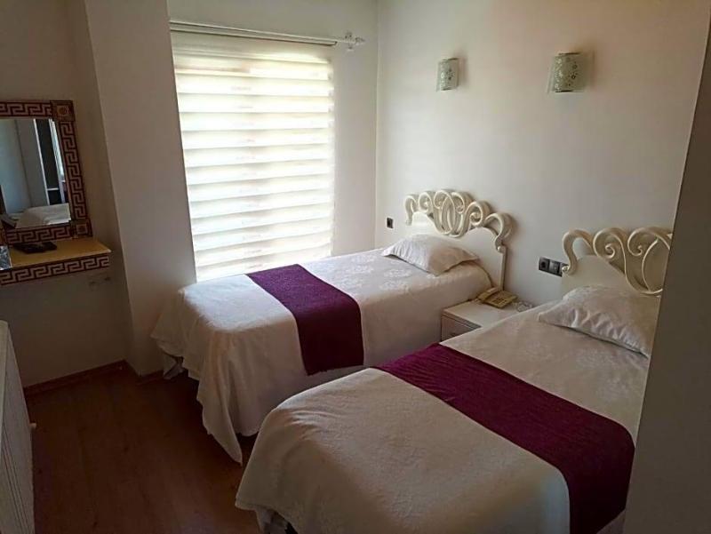 Garra Hotels image