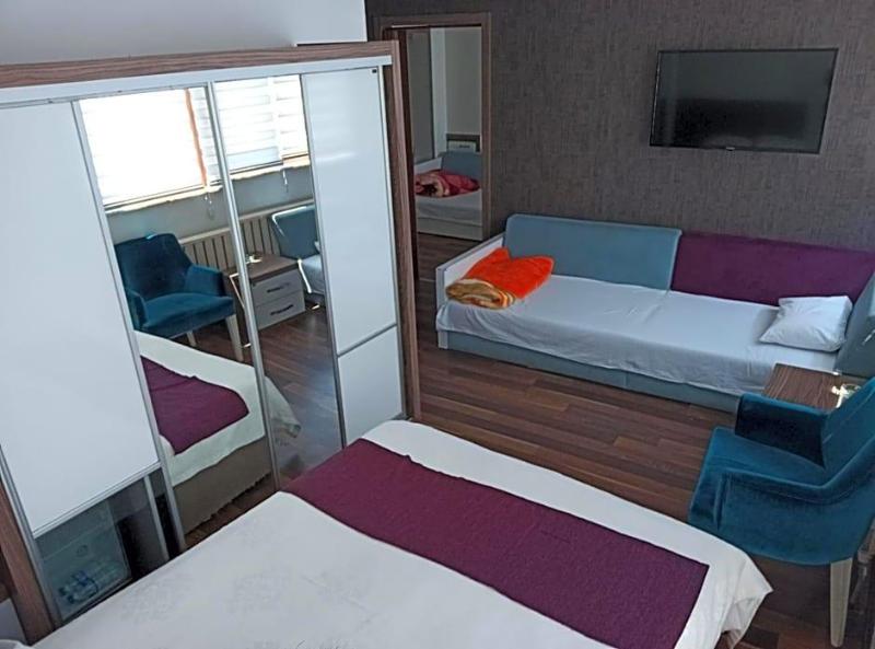 Garra Hotels image