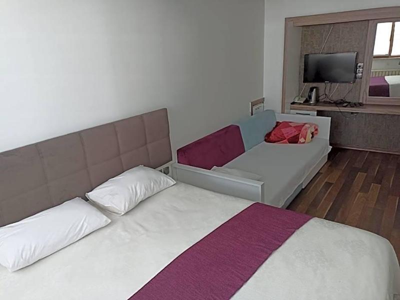 Garra Hotels image