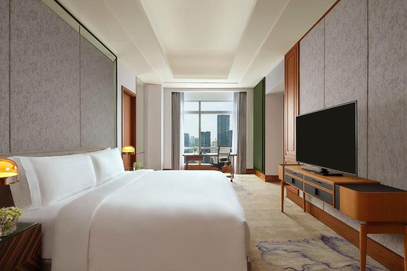 Ritz Carlton Jakarta Pacific Place Residence image