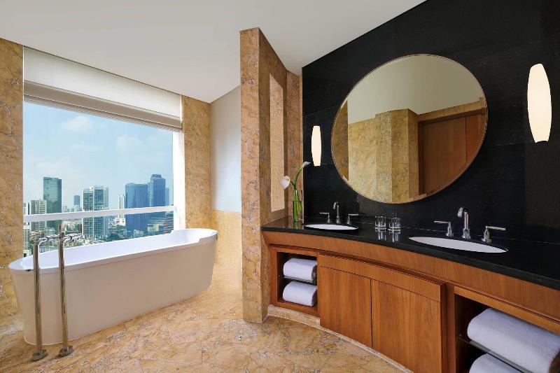 Ritz Carlton Jakarta Pacific Place Residence image