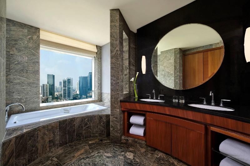 Ritz Carlton Jakarta Pacific Place Residence image