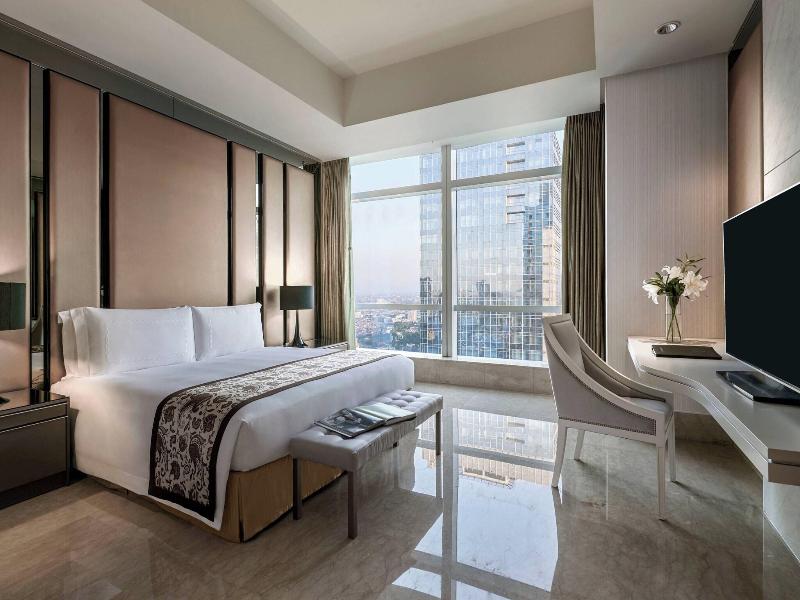 Ritz Carlton Jakarta Pacific Place Residence image