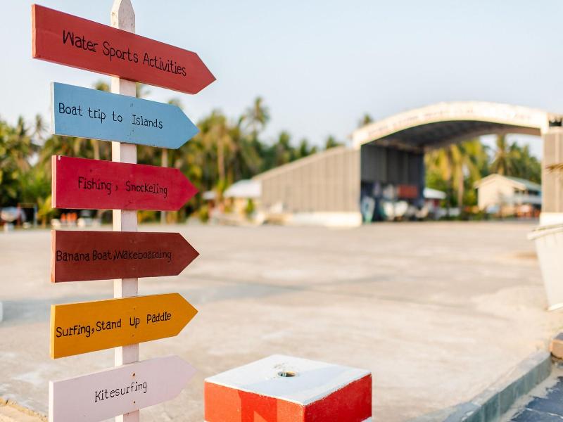 Central Hotel Ngwe Saung image