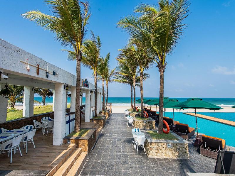 Central Hotel Ngwe Saung image