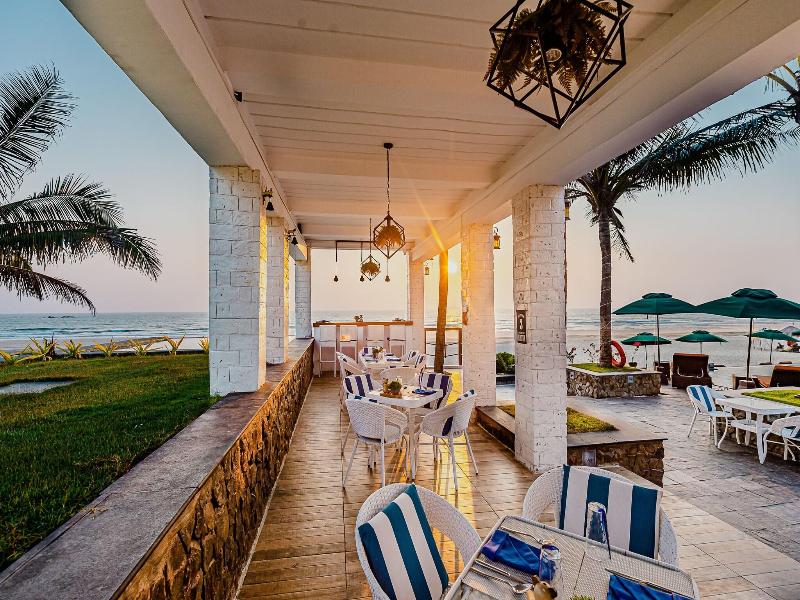Central Hotel Ngwe Saung image