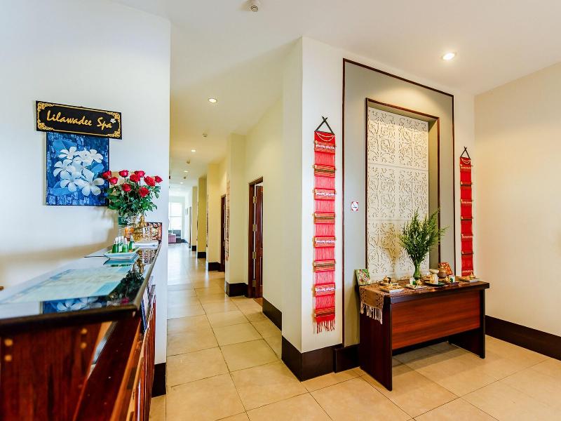 Central Hotel Ngwe Saung image