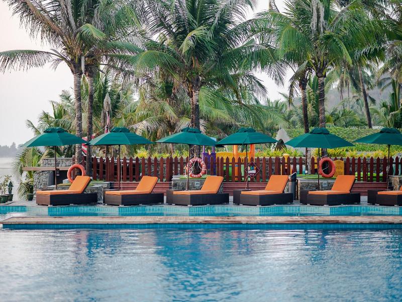 Central Hotel Ngwe Saung image