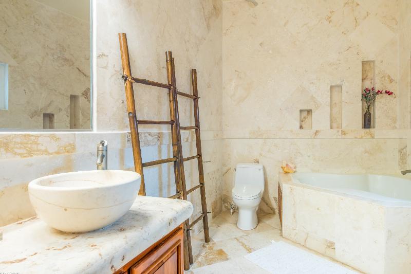 Belizean Cove Estates image