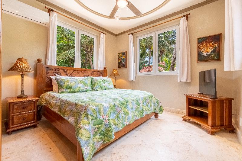 Belizean Cove Estates image