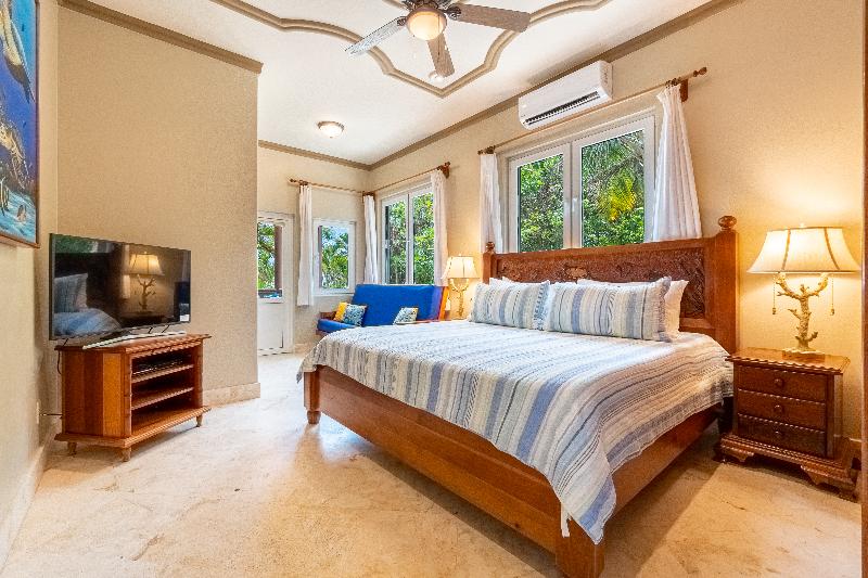 Belizean Cove Estates image