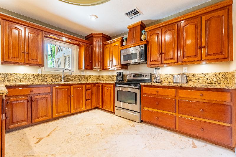 Belizean Cove Estates image
