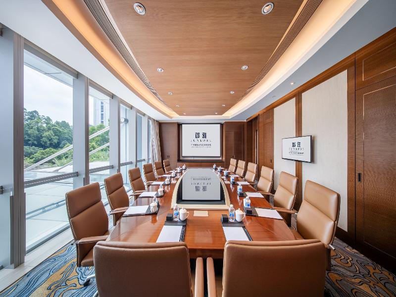 Junluxe Hotel Guangzhou Science City image