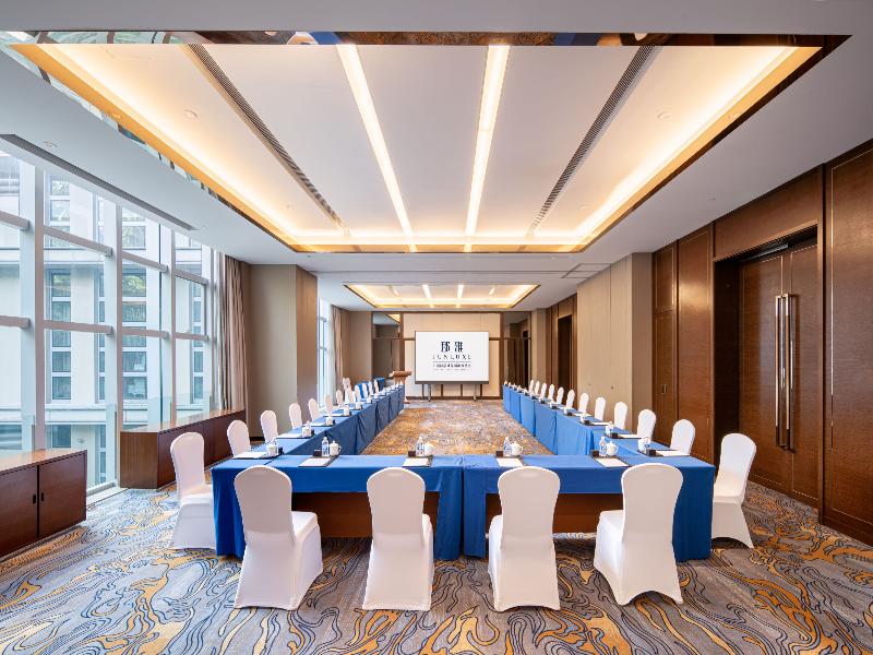 Junluxe Hotel Guangzhou Science City image