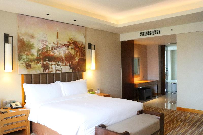 Junluxe Hotel Guangzhou Science City image