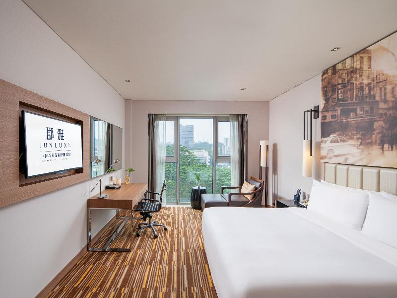 Junluxe Hotel Guangzhou Science City image