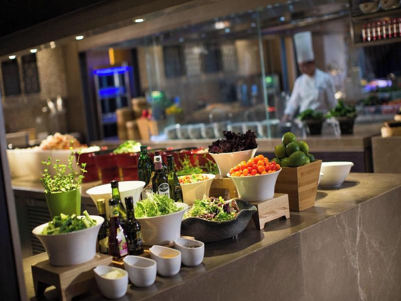 Renaissance Suzhou Hotel image