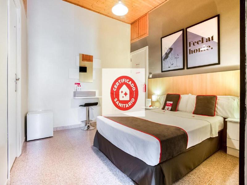 Hostal Las Murallas image