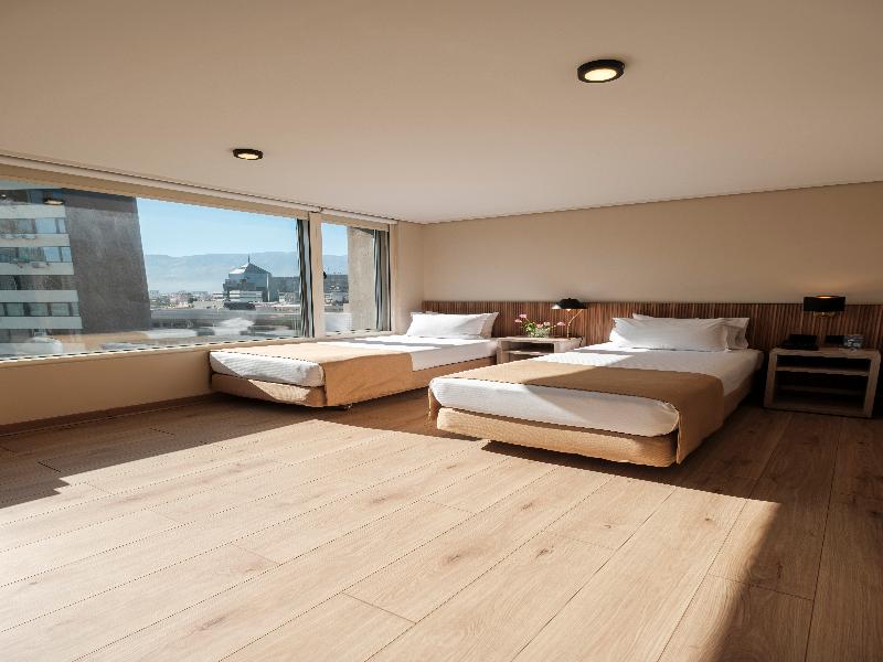Hotel Terrado Lyon image