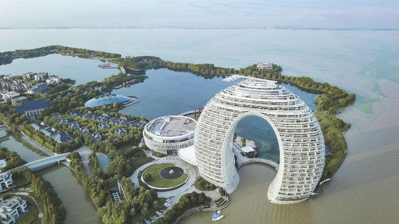 Sheraton Huzhou Hot Spring Resort image