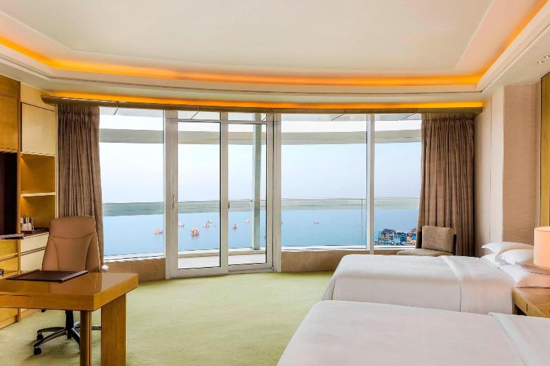 Sheraton Huzhou Hot Spring Resort image