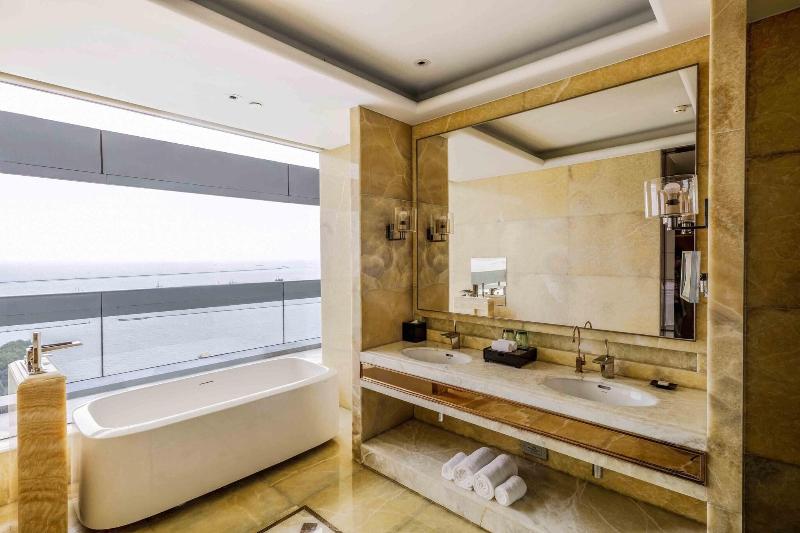 Sheraton Huzhou Hot Spring Resort image