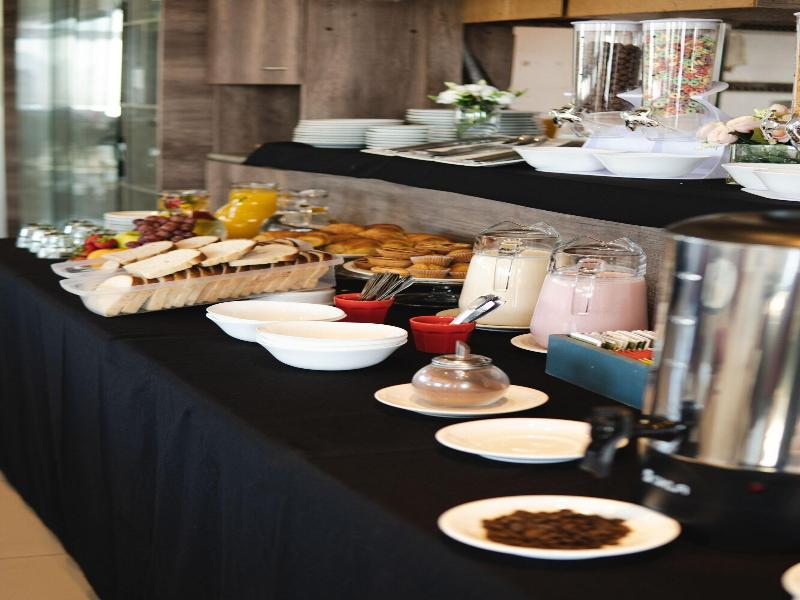 Isi Baires Apart &Suites image