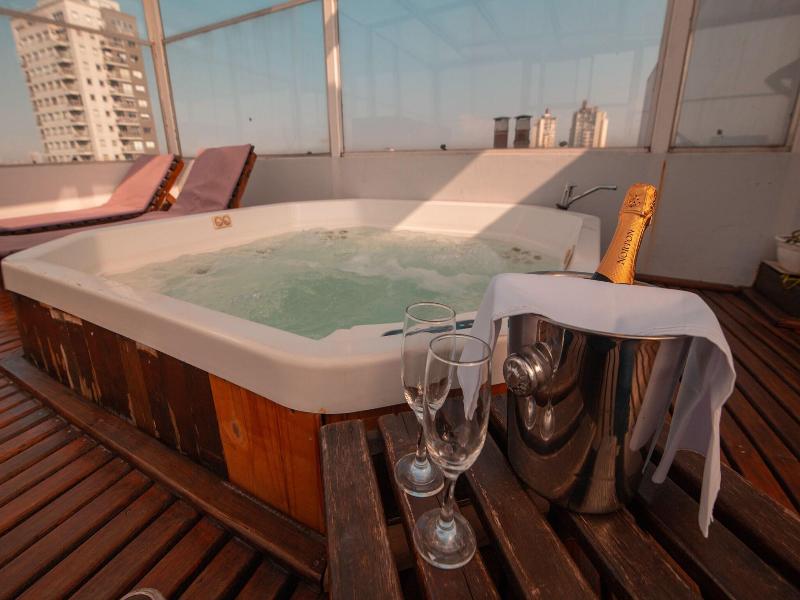 Isi Baires Apart &Suites image