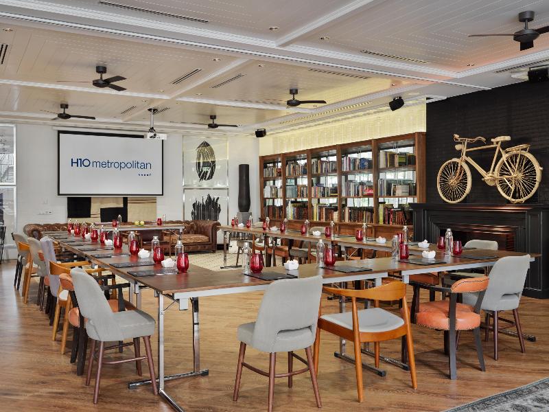 Stay in style at H10 Metropolitan