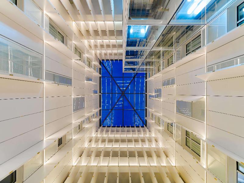 Stay in style at H10 Metropolitan