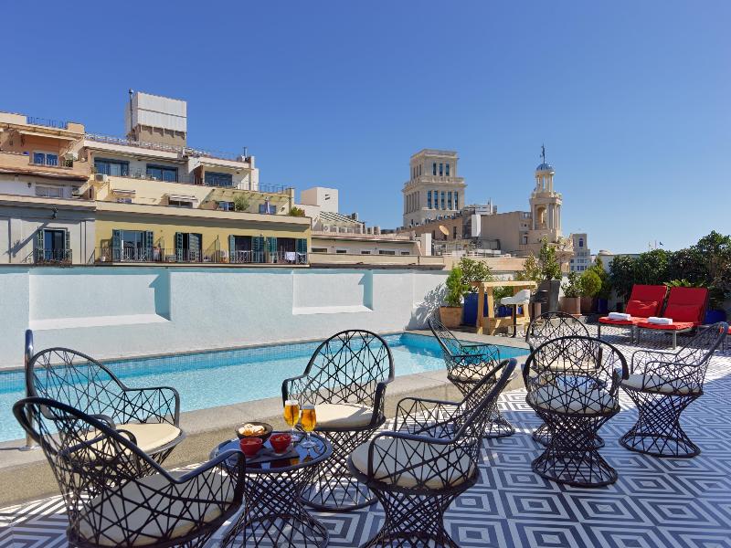 Stay in style at H10 Metropolitan