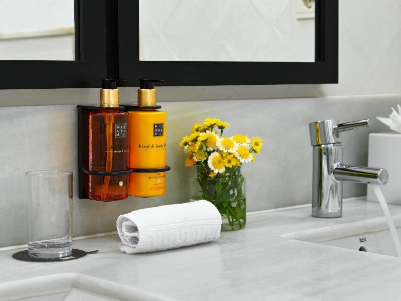 Stay in style at H10 Metropolitan