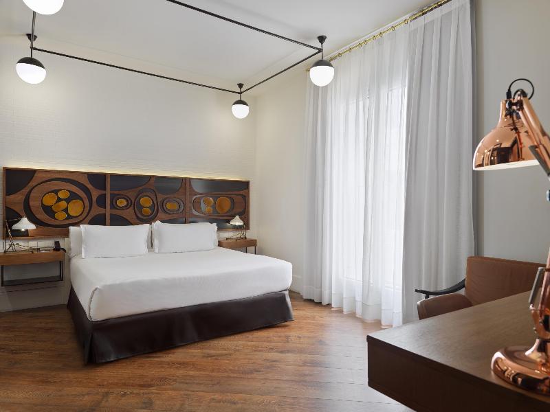 Stay in style at H10 Metropolitan