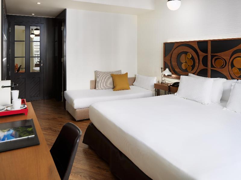 Stay in style at H10 Metropolitan