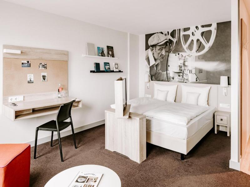 City Hotel Max - Munich West image