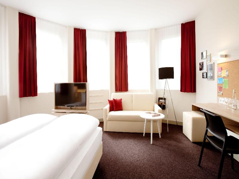 City Hotel Max - Munich West image