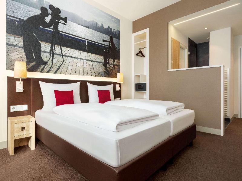 City Hotel Max - Munich West image