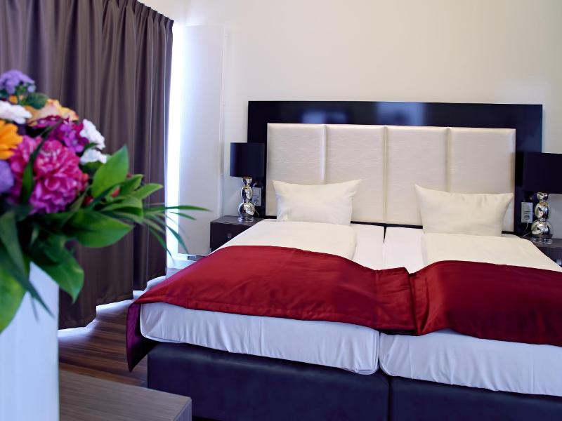 Milbor Hotel Bad Soden image