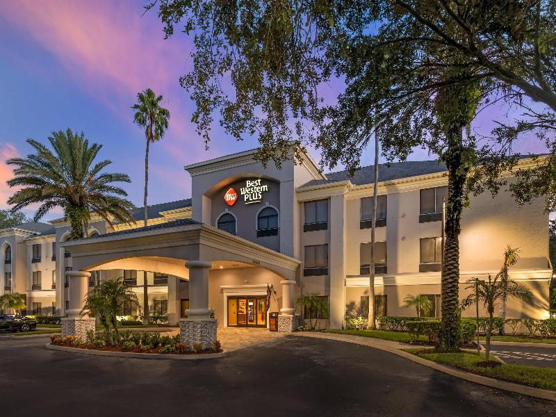 Best Western Plus Orlando East- UCF Area image