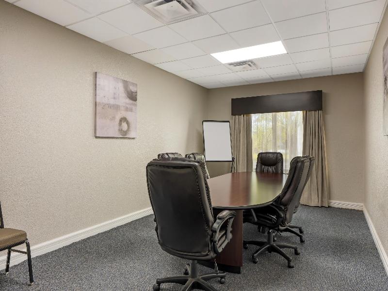 Best Western Plus Orlando East- UCF Area image